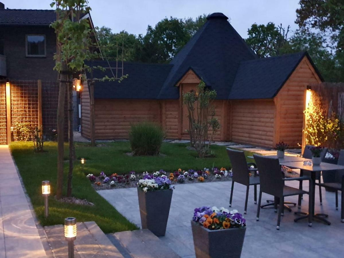 Finse Kota - Tiny House Villa โอชต์คาเปลเล ภายนอก รูปภาพ